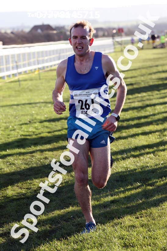 Senior mens North Eastern Cross Country, Redcar. Photo:  David T. Hewitson/Sports for All Pics